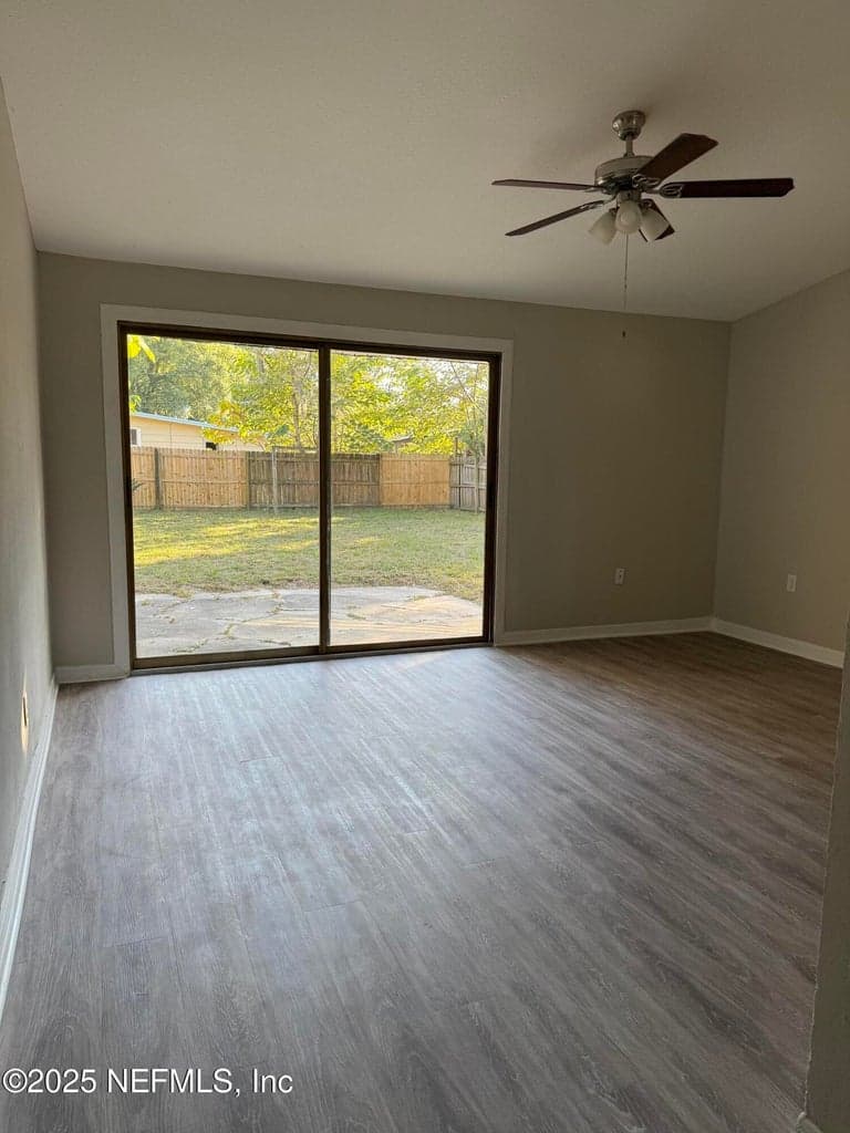 6226 ELISE Drive, Jacksonville, FL 32211 2