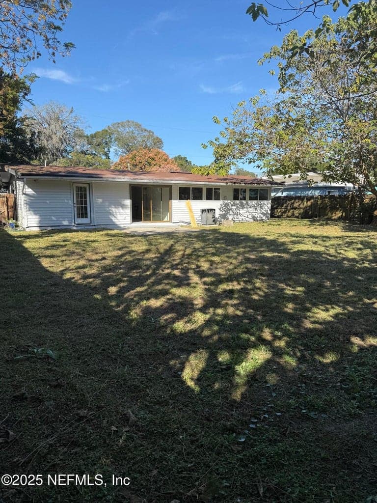 6226 ELISE Drive, Jacksonville, FL 32211 3