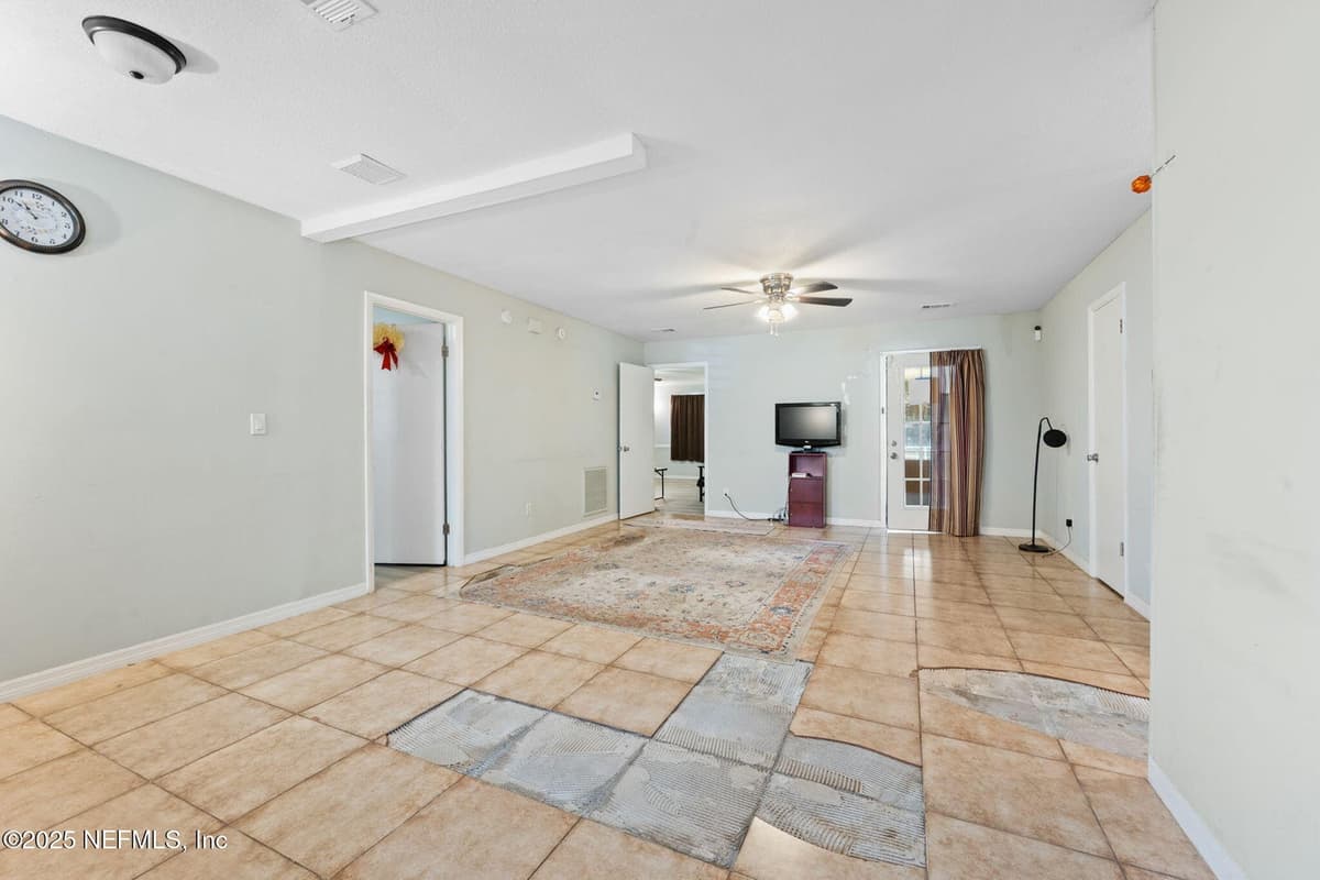 7988 WAXWING Avenue, Jacksonville, FL 32219 3