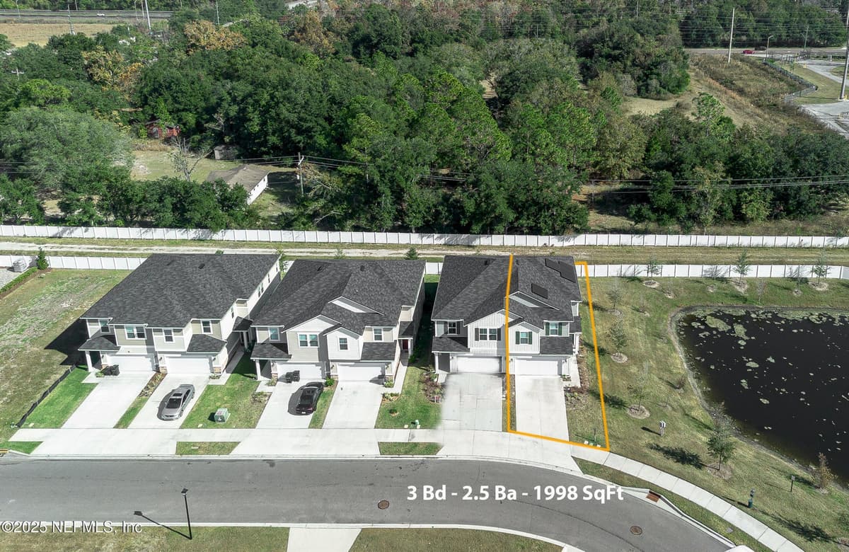 6859 MIRAGE Street, Jacksonville, FL 32244 2