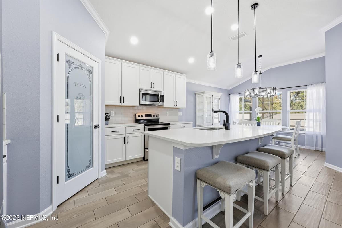 1720 EAGLE BRANCH Court, Fleming Island, FL 32003 2