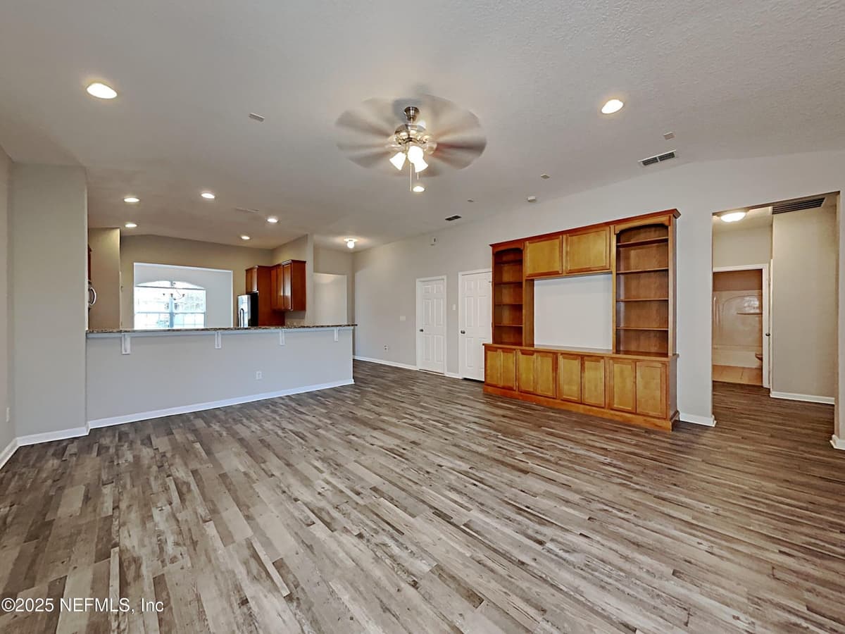 15582 TURKOMAN Circle, Jacksonville, FL 32218 3