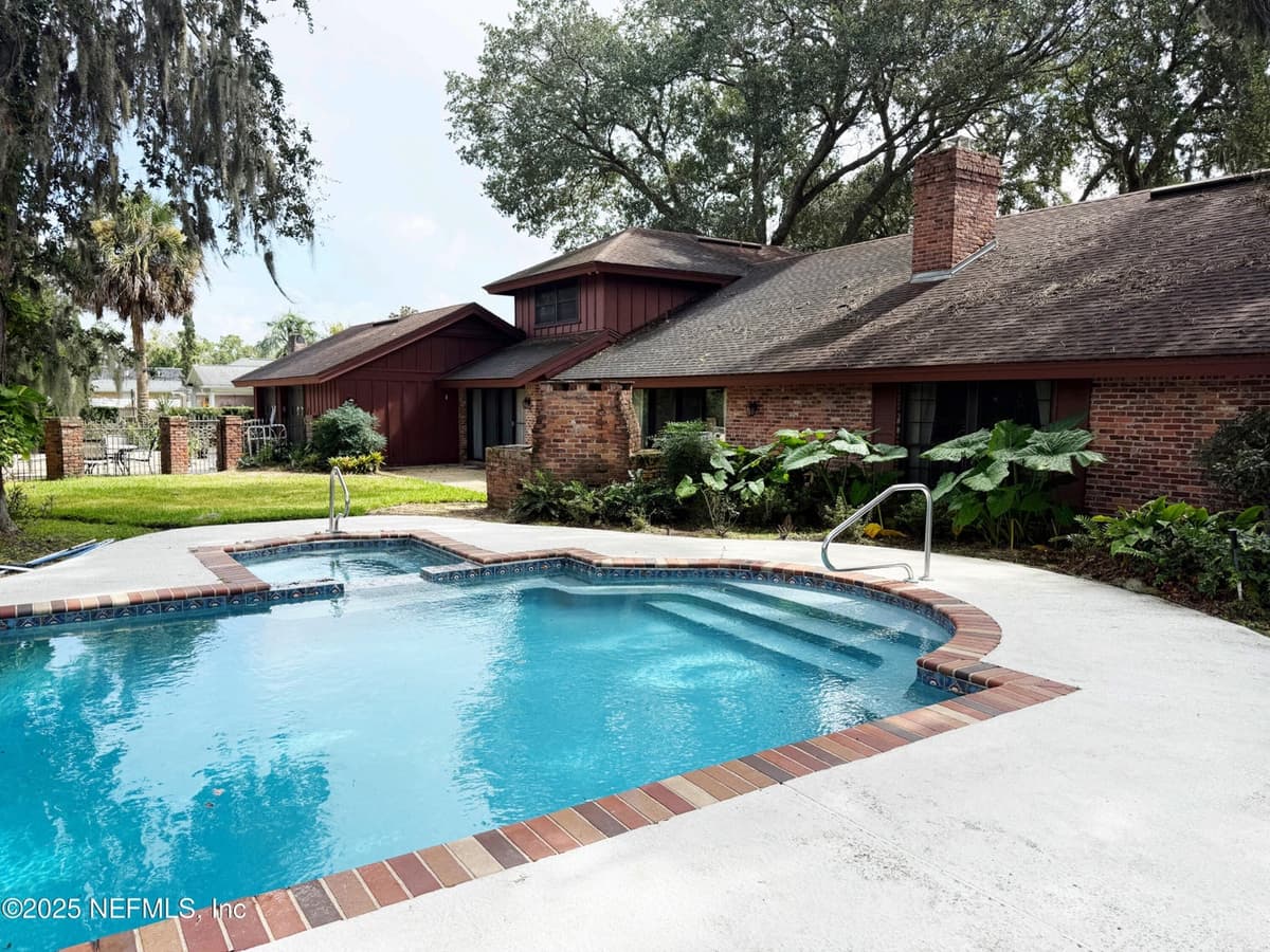 3707 CATHEDRAL OAKS Place S, Jacksonville, FL 32217 3