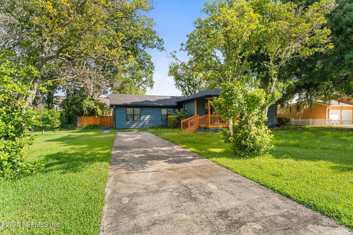 3861 GALICIA Road, Jacksonville, FL 32217 2