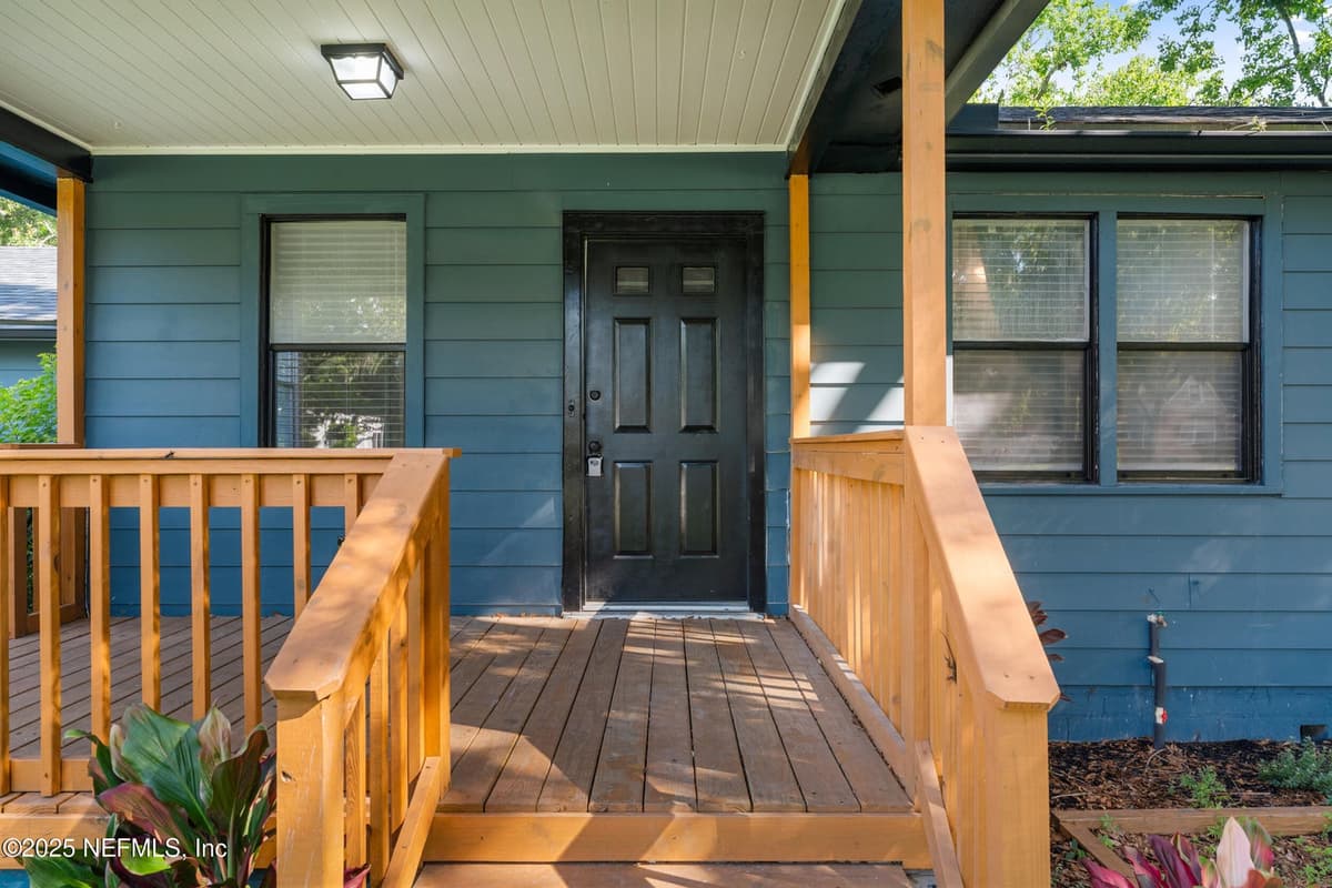 3861 GALICIA Road, Jacksonville, FL 32217 3
