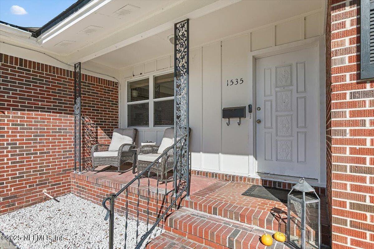 1535 DALEWOOD Drive, Jacksonville, FL 32211 3