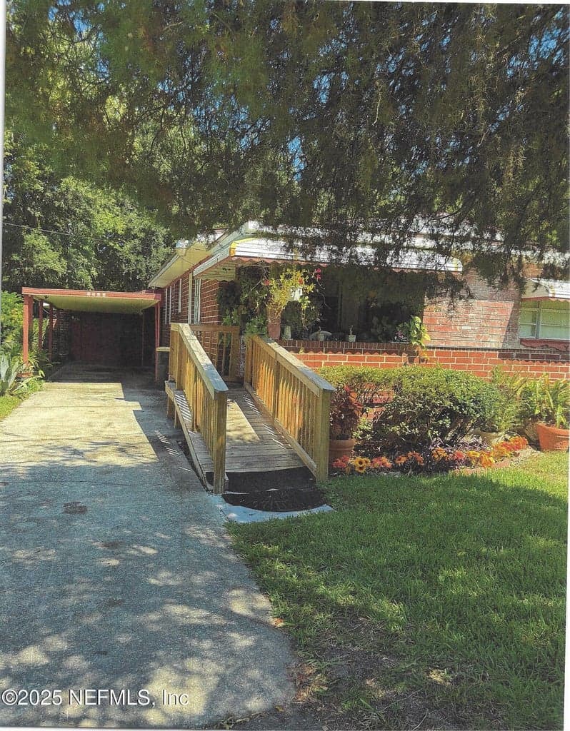 7641 NEW KINGS Road, Jacksonville, FL 32219
