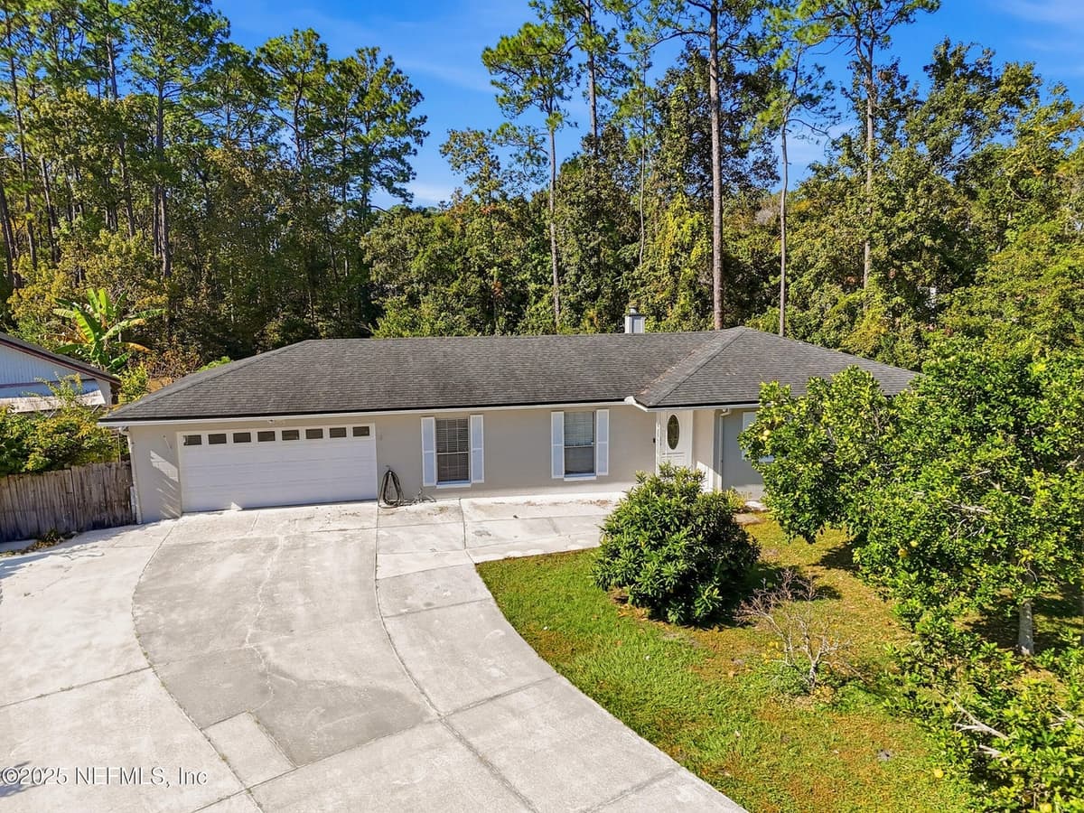 10706 SADDLEBRED Drive, Jacksonville, FL 32257 2