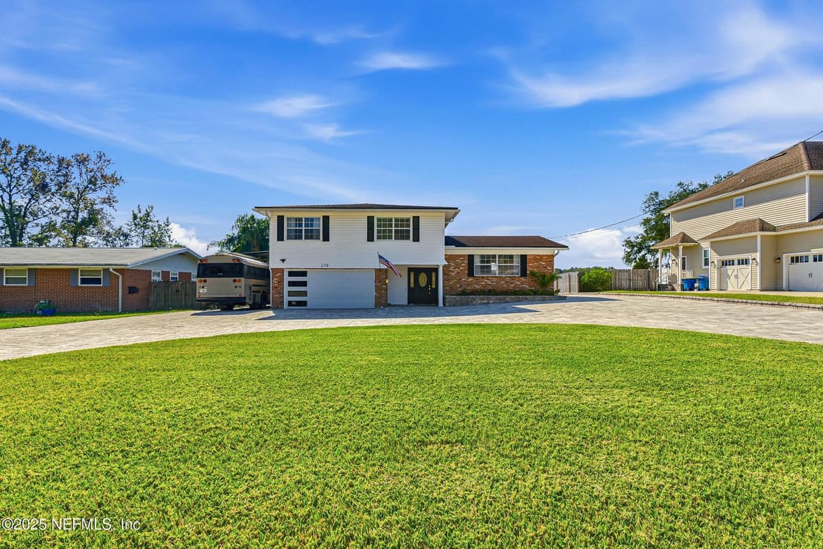 276 BAISDEN Road, Jacksonville, FL 32218 2