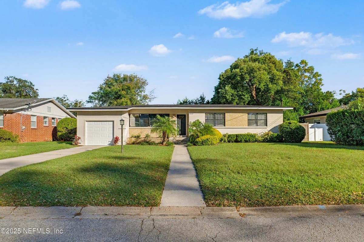 2537 BUTTONWOOD Drive, Jacksonville, FL 32216 2