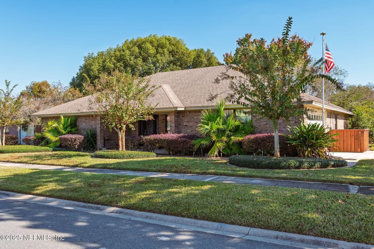 8499 BANDERA Circle W, Jacksonville, FL 32244 2