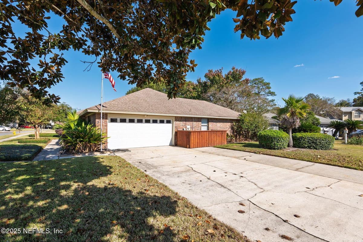 8499 BANDERA Circle W, Jacksonville, FL 32244 3