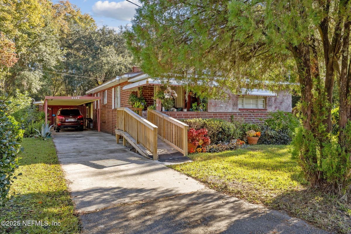 7641 NEW KINGS Road, Jacksonville, FL 32219 2