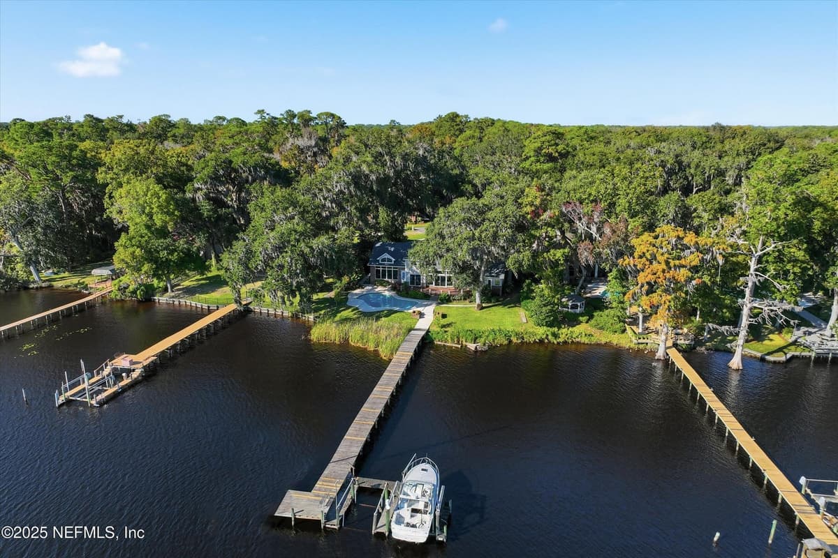 14566 LONGVIEW Drive S, Jacksonville, FL 32223 3