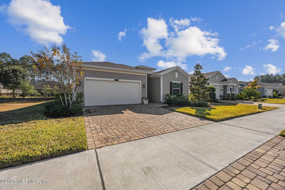 7581 ROCK BROOK Drive, Jacksonville, FL 32222 2