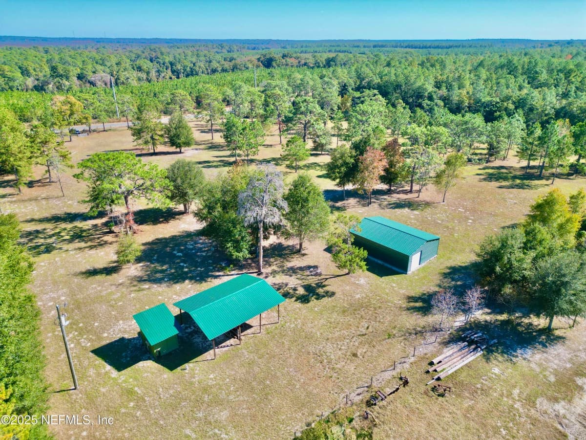 383 N STATE ROAD 21, Hawthorne, FL 32640 2