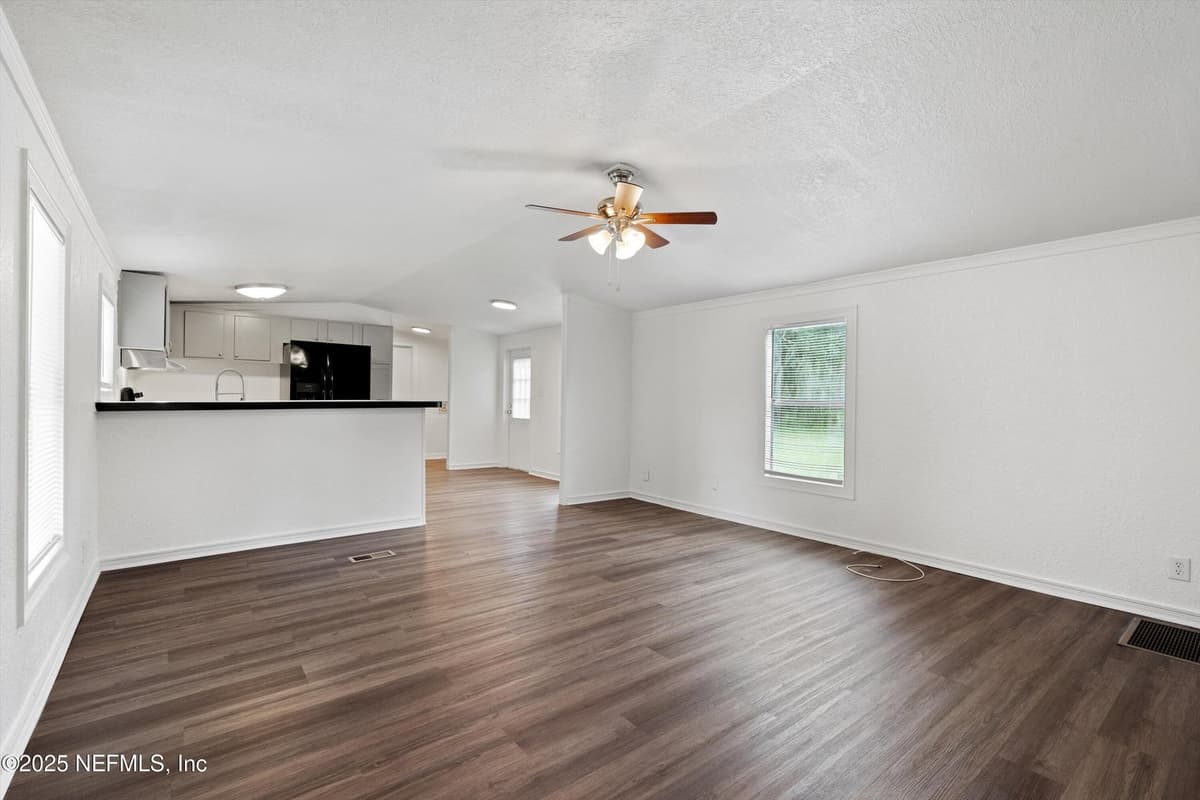 123 MCCALLMAN Road, Jacksonville, FL 32218 3