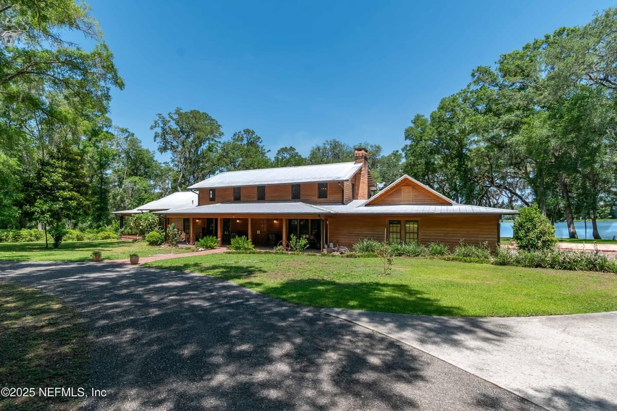 943 S COUNTY ROAD 21, Hawthorne, FL 32640 2