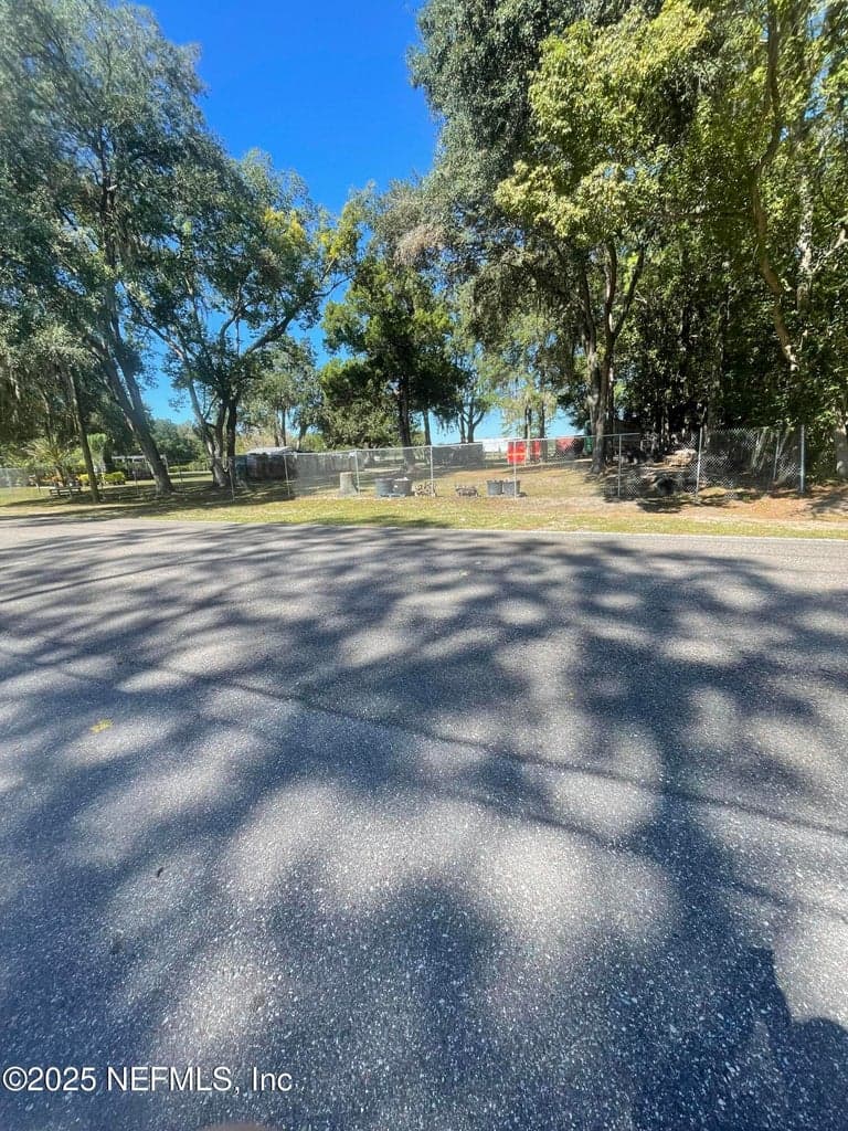 7261 MORSE Avenue, Jacksonville, FL 32244 3