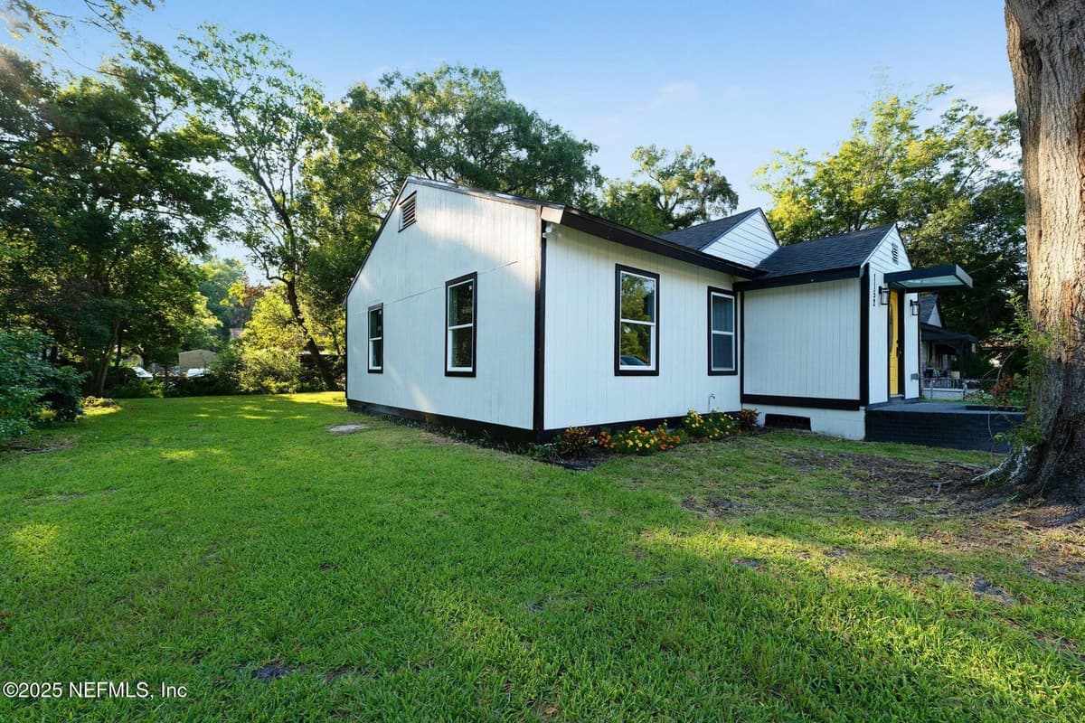1152 DETROIT Street, Jacksonville, FL 32254 2