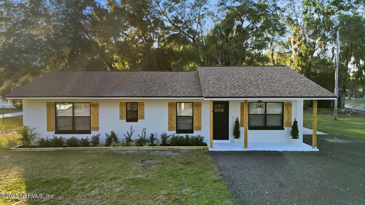 341 ALABAMA Avenue, Palatka, FL 32177 2