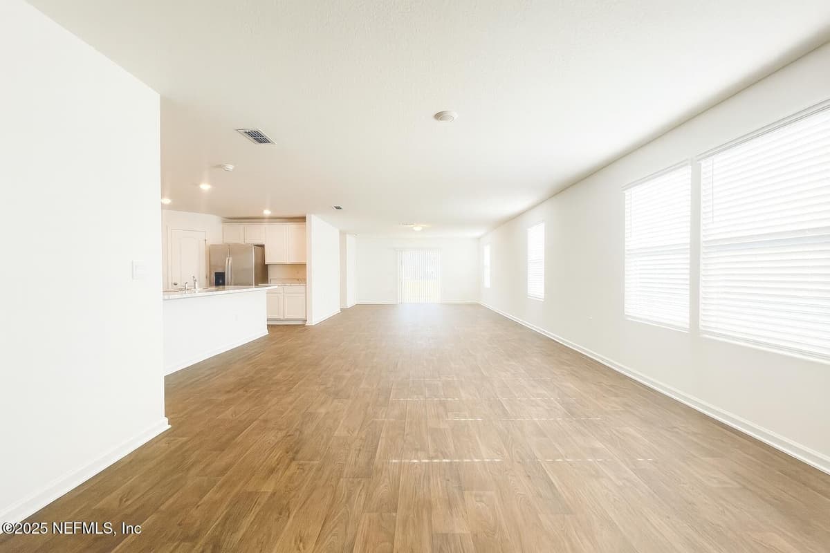 12613 CUCUMBER TREE Street, Jacksonville, FL 32218 2