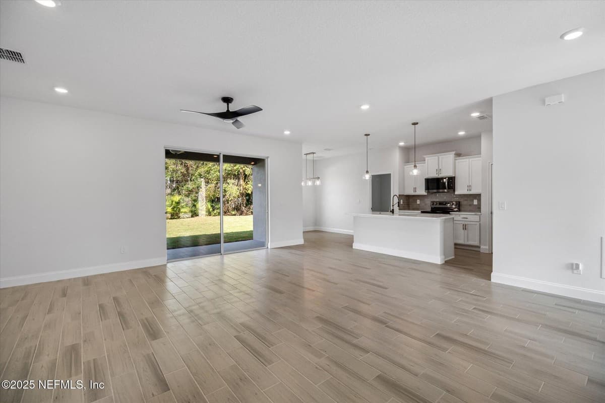 7 BURNING VIEW Lane, Palm Coast, FL 32137 3
