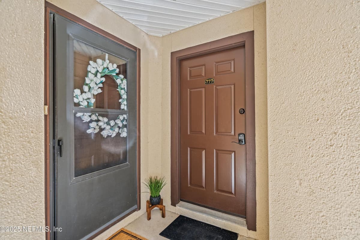 1255 PONCE ISLAND Drive F-777, St. Augustine, FL 32095 3