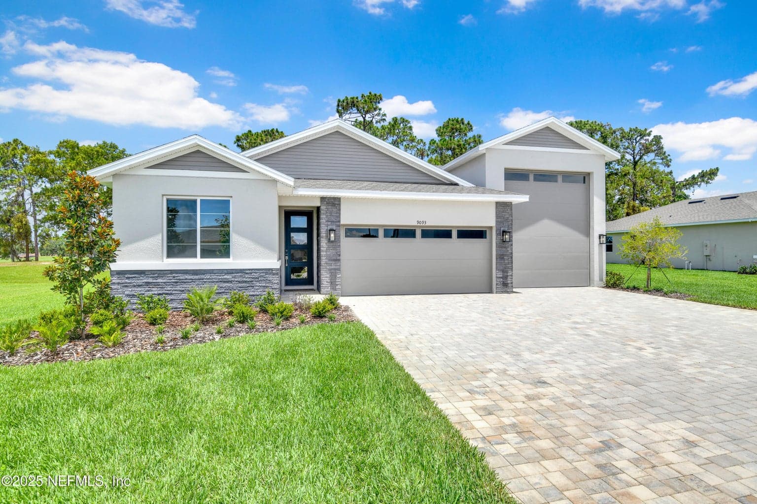 9093 PLAYERS Drive, Weeki Wachee, FL 34613