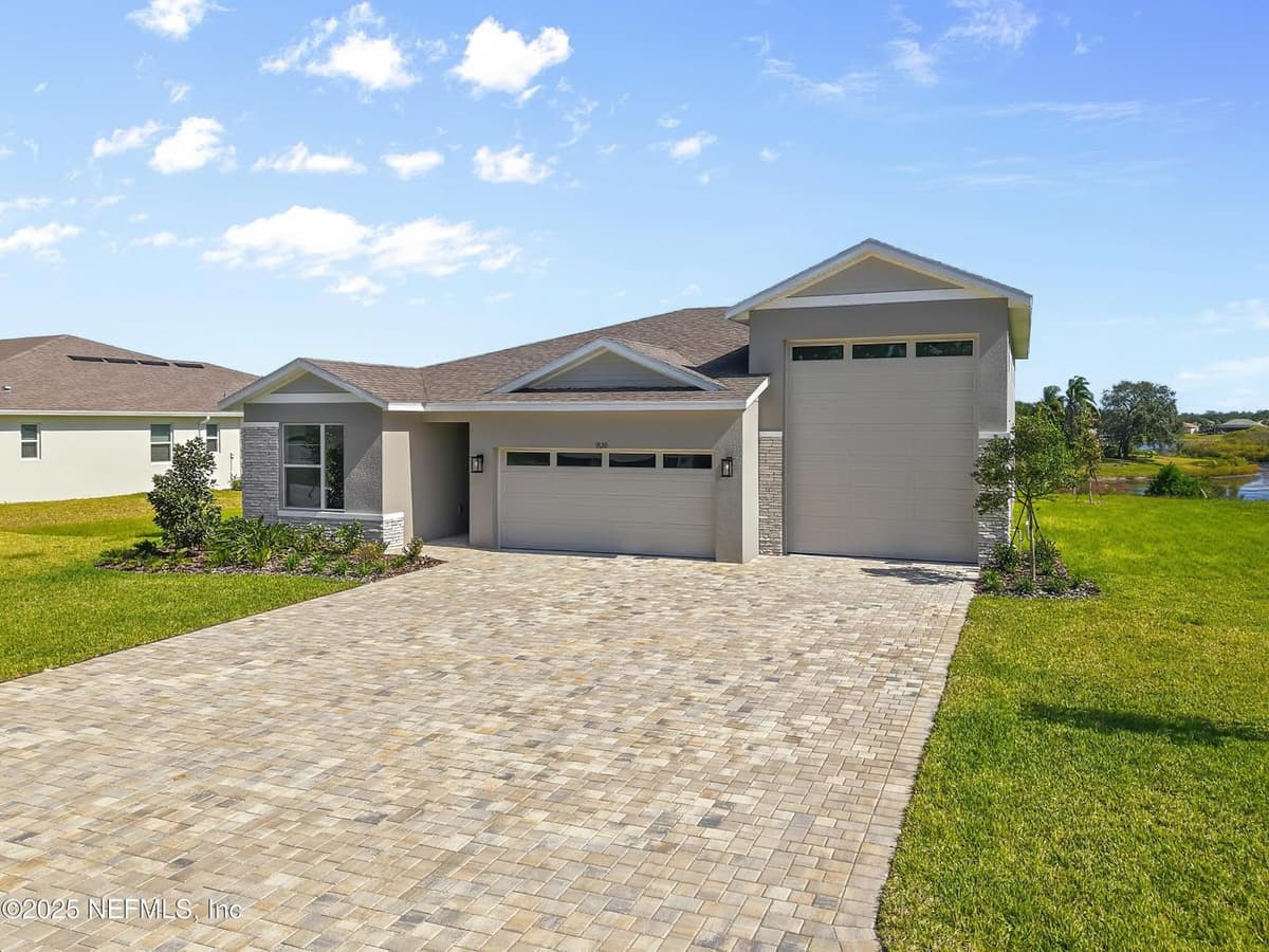 9120 PLAYERS Drive, Weeki Wachee, FL 34613 2