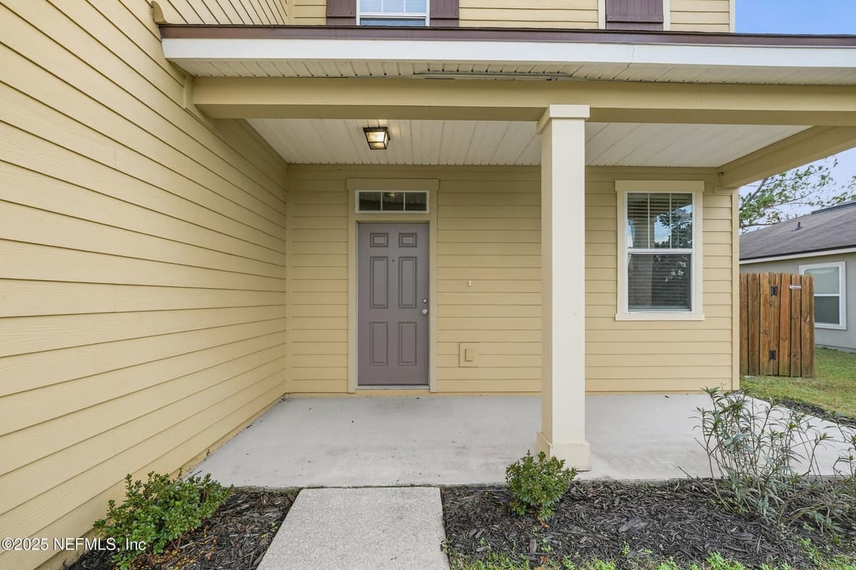 3252 CANYON FALLS Drive, Green Cove Springs, FL 32043 2