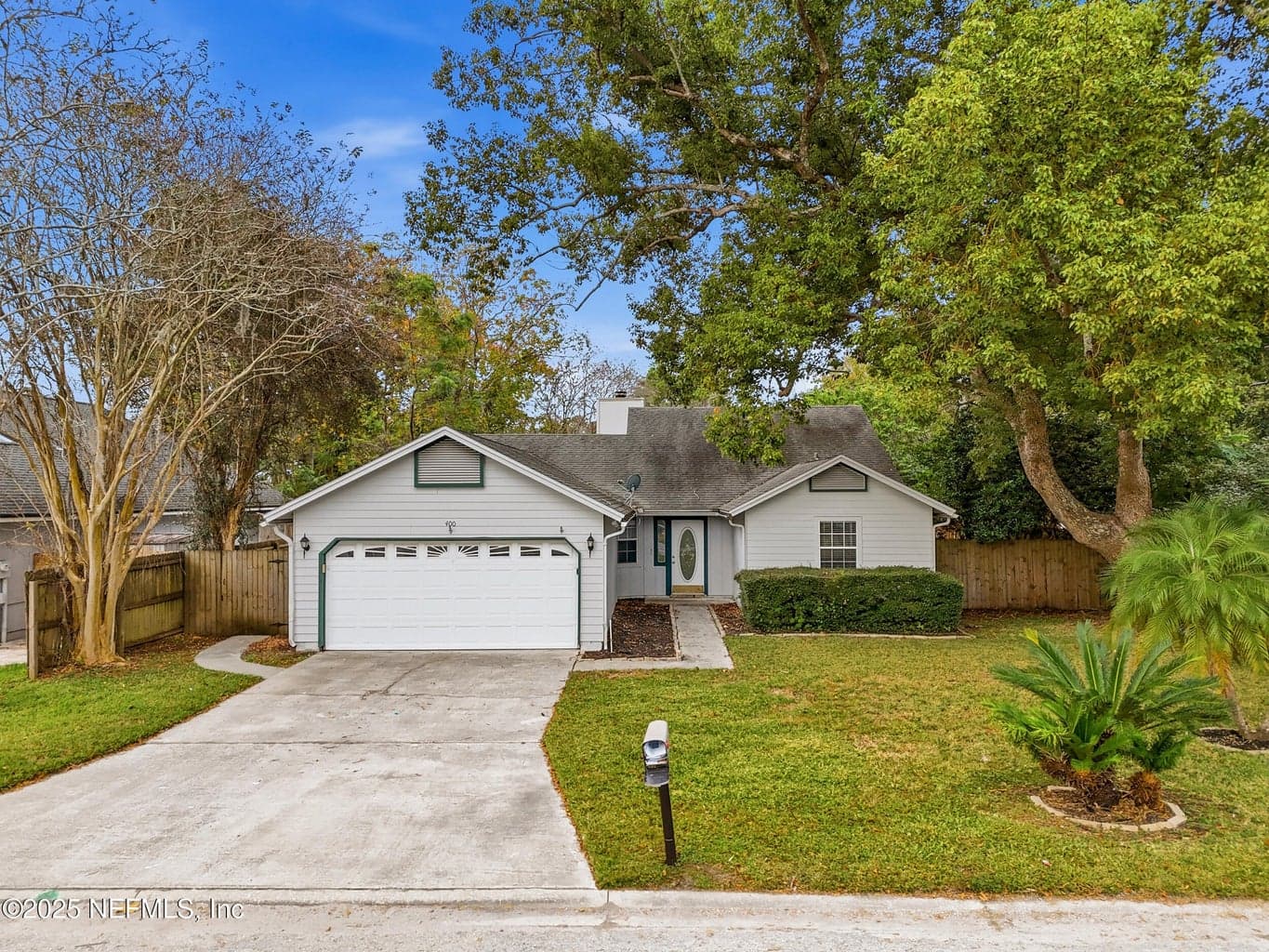 400 CRANES LANDING Court, Jacksonville, FL 32216