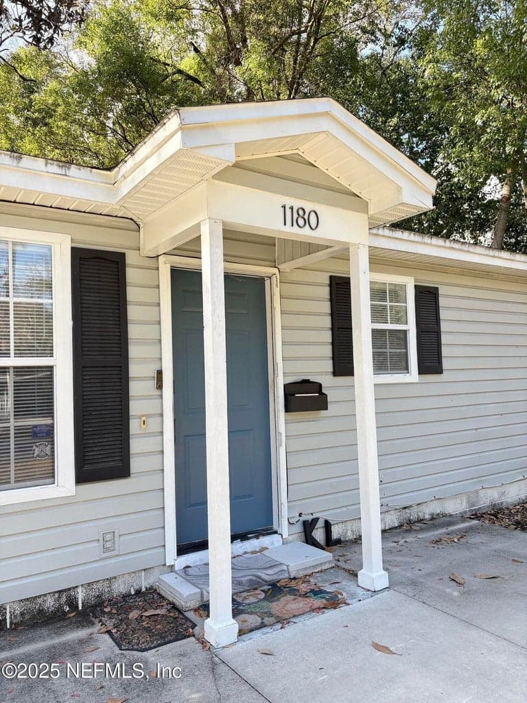 1180 WYCOFF Avenue, Jacksonville, FL 32205 3