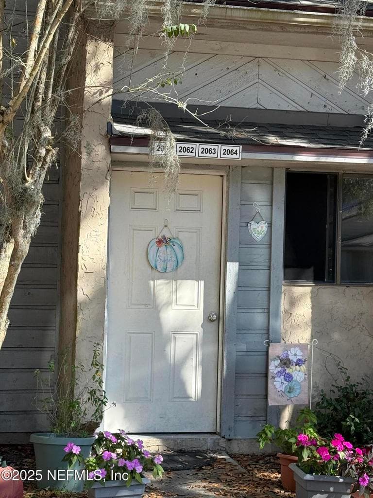 3801 CROWN POINT Road 2061, Jacksonville, FL 32257 2