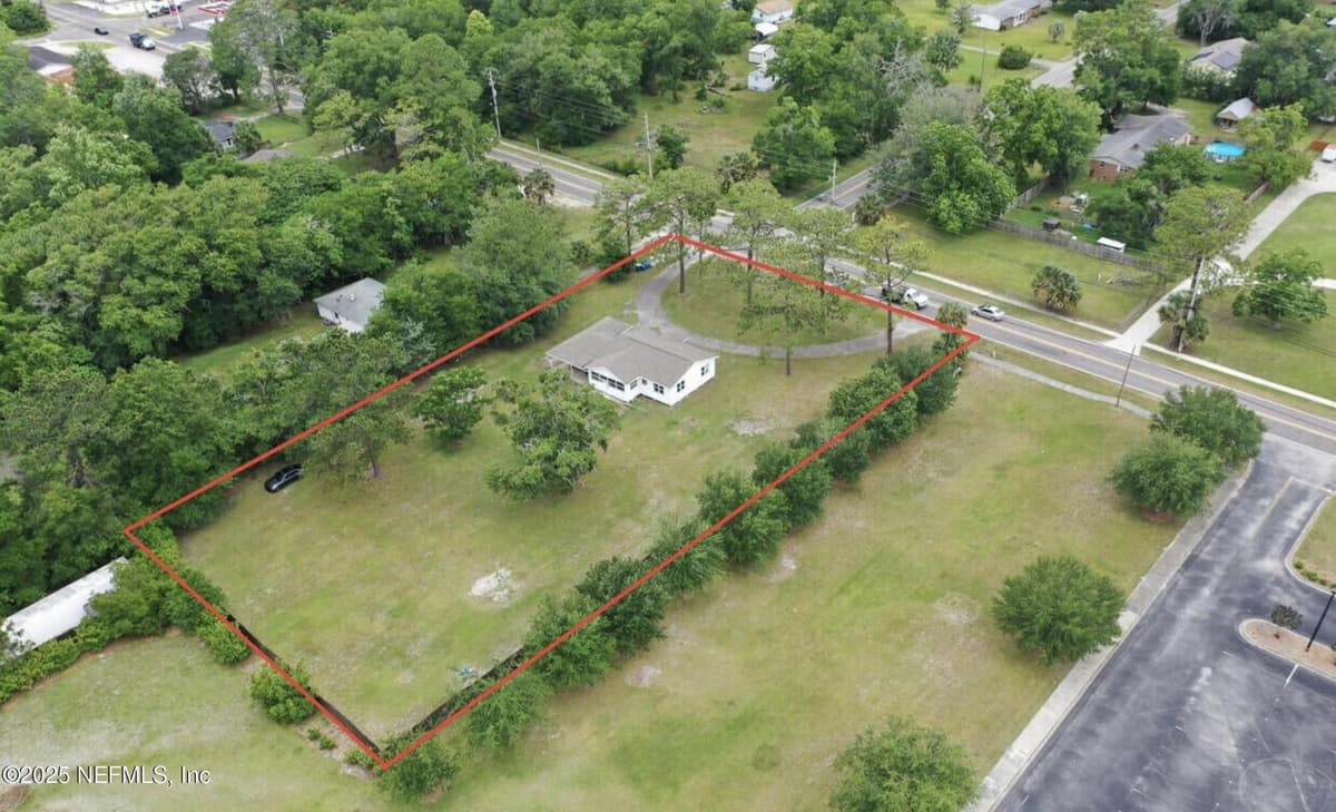 2604 NEW BERLIN Road, Jacksonville, FL 32226 3