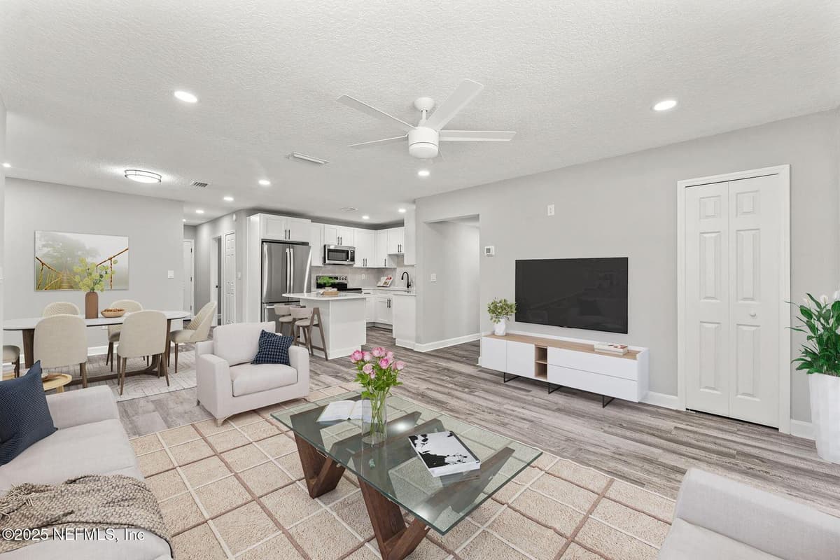 5391 ROYCE Avenue, Jacksonville, FL 32205 3