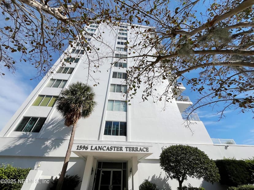 1596 LANCASTER Terrace 7A, Jacksonville, FL 32204