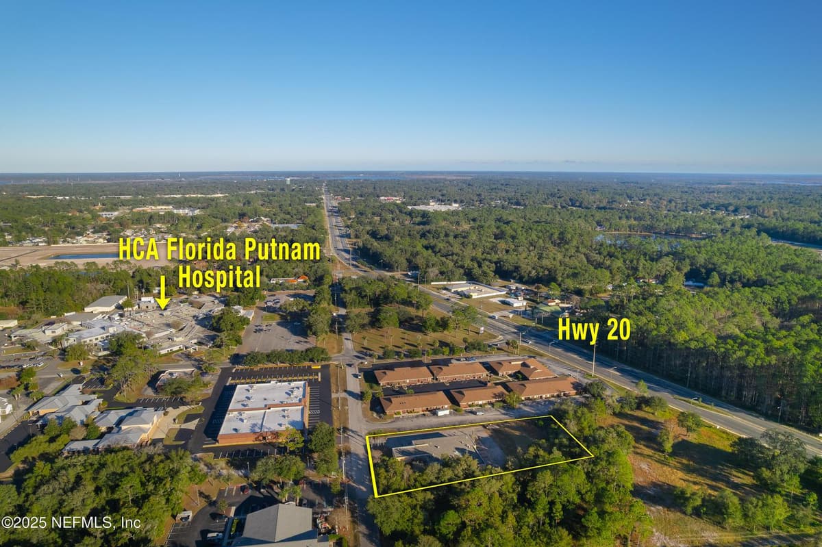6905 OLD WOLF BAY Road, Palatka, FL 32177 3