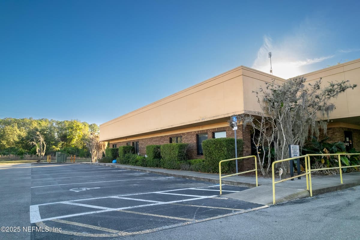 6905 OLD WOLF BAY Road, Palatka, FL 32177 2