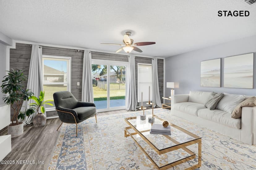 11 NORTHSIDE Drive S 202, Jacksonville, FL 32218