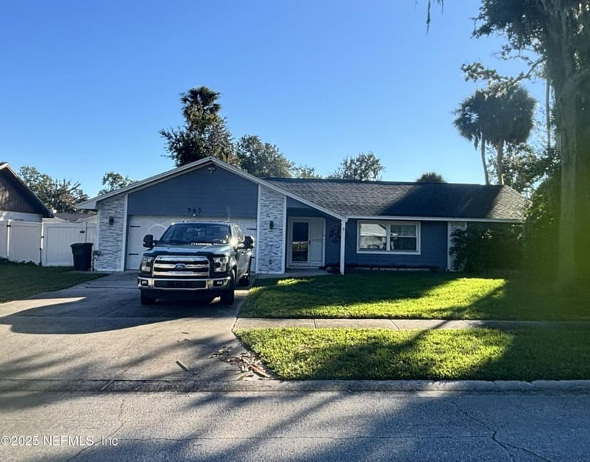 965 SANDLE WOOD Drive, Port Orange, FL 32127