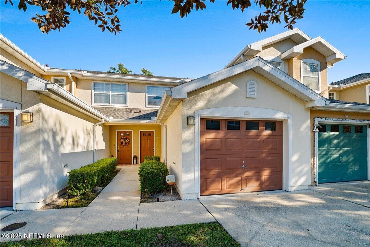 8550 ARGYLE BUSINESS Loop 1605, Jacksonville, FL 32244 2