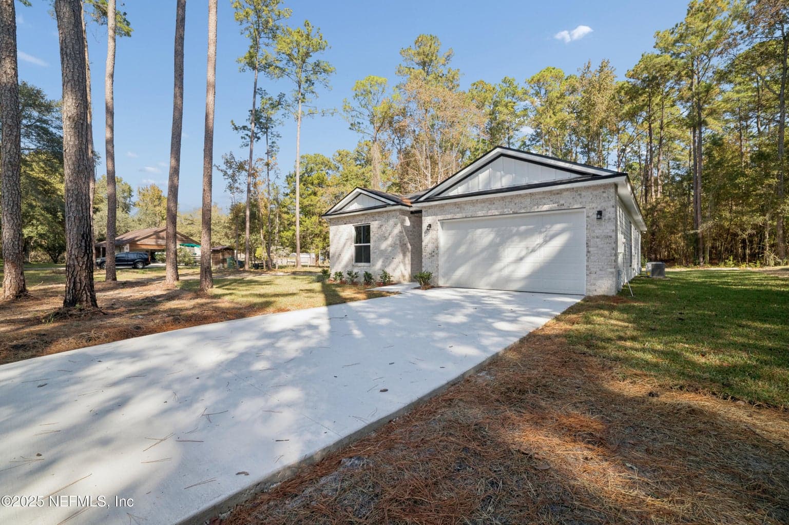 16063 PUSKITA Trail, Jacksonville, FL 32218