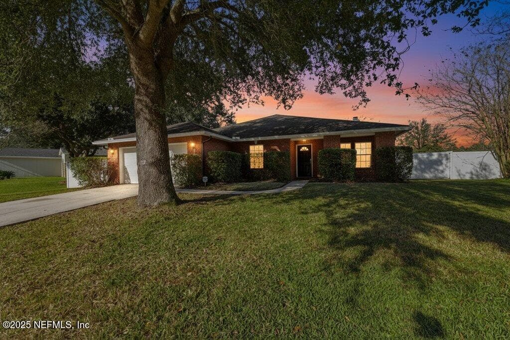 11269 BELMONT OAKS Drive, Jacksonville, FL 32220 2