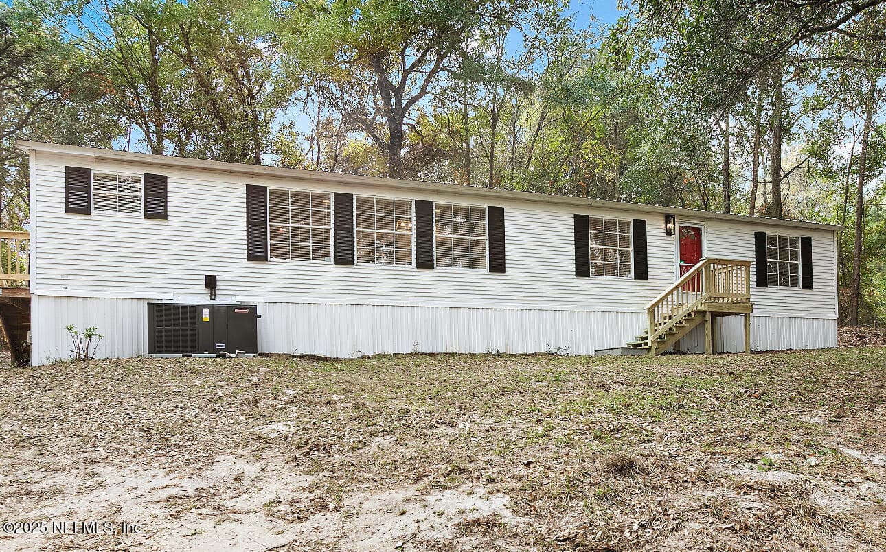 66 PANDA Avenue, Middleburg, FL 32068