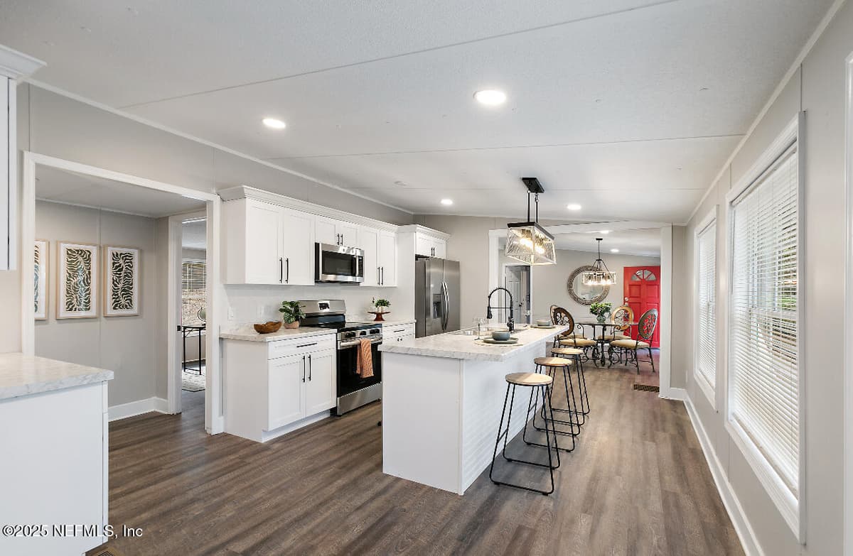 66 PANDA Avenue, Middleburg, FL 32068 3