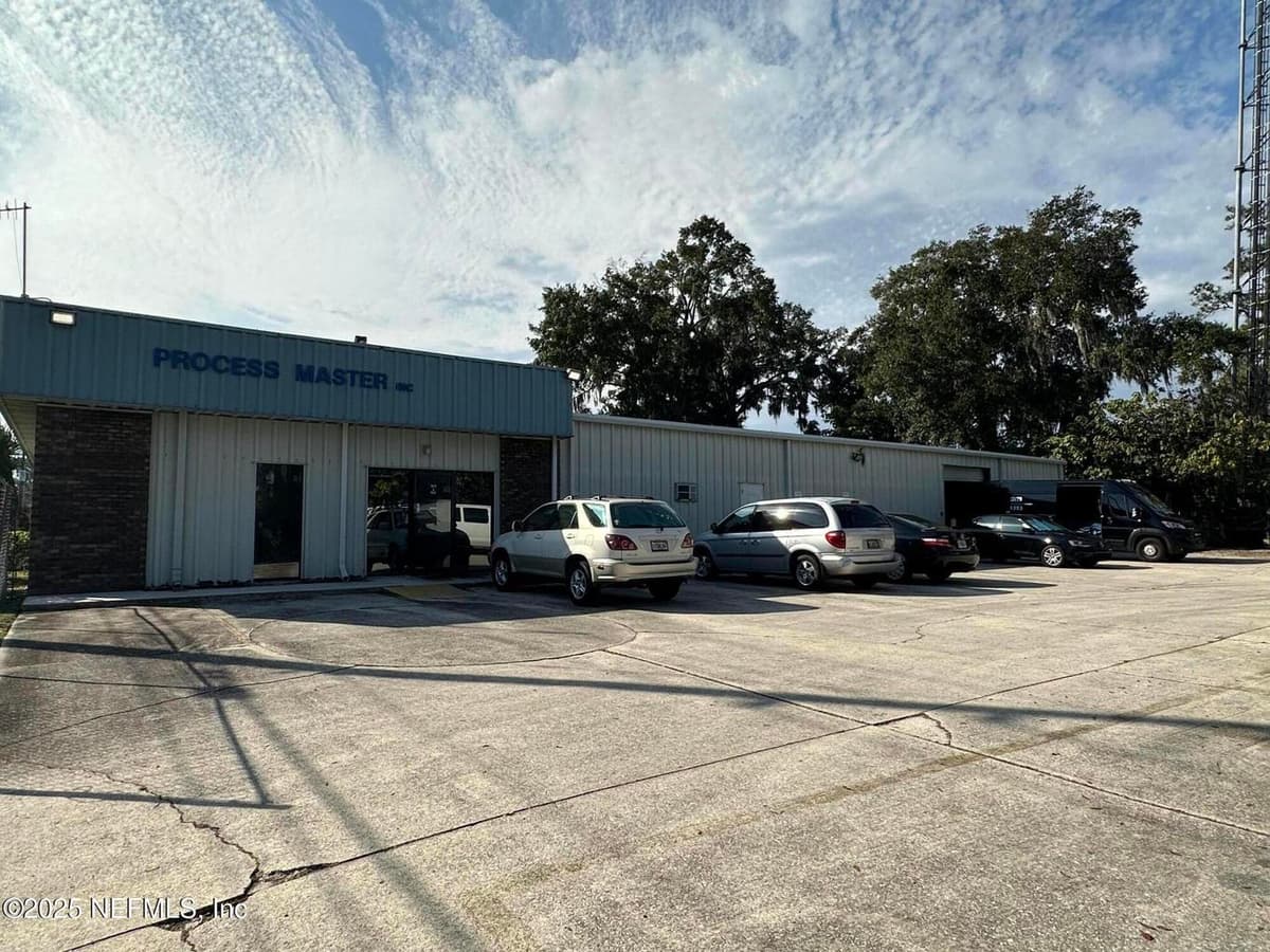 1828 FOSTER Drive, Jacksonville, FL 32216 3