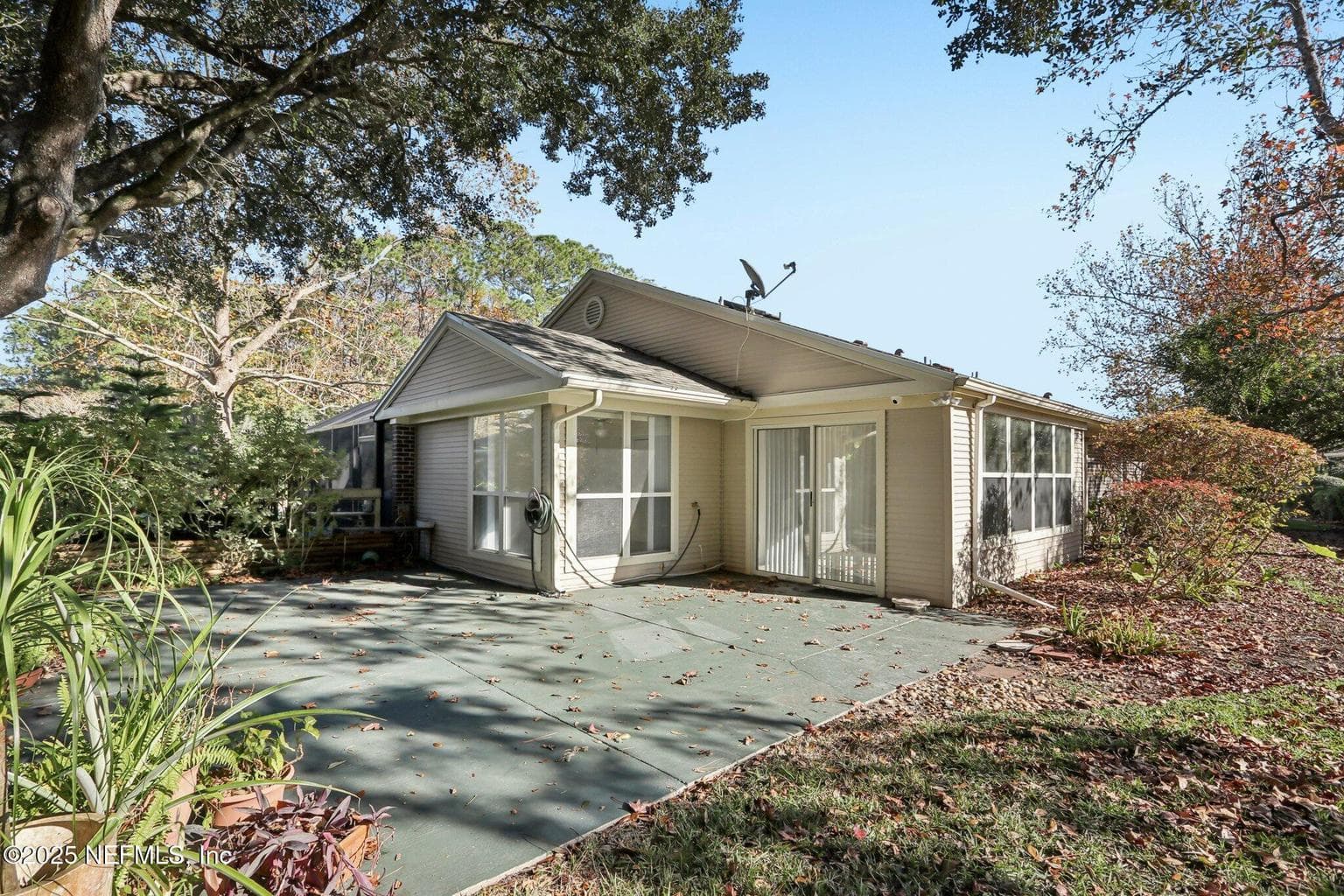 4508 MIDDLETON PARK Circle W, Jacksonville, FL 32224