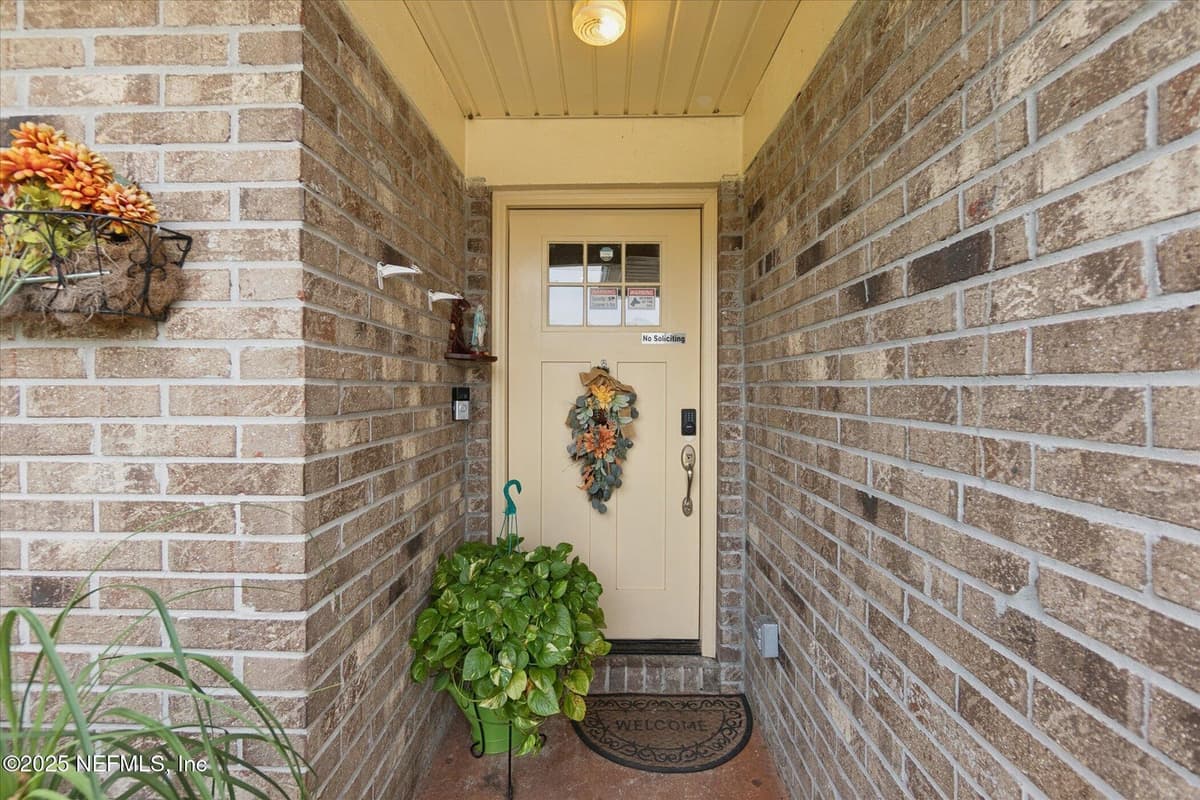 5136 BIG FOREST Lane, Jacksonville, FL 32210 2