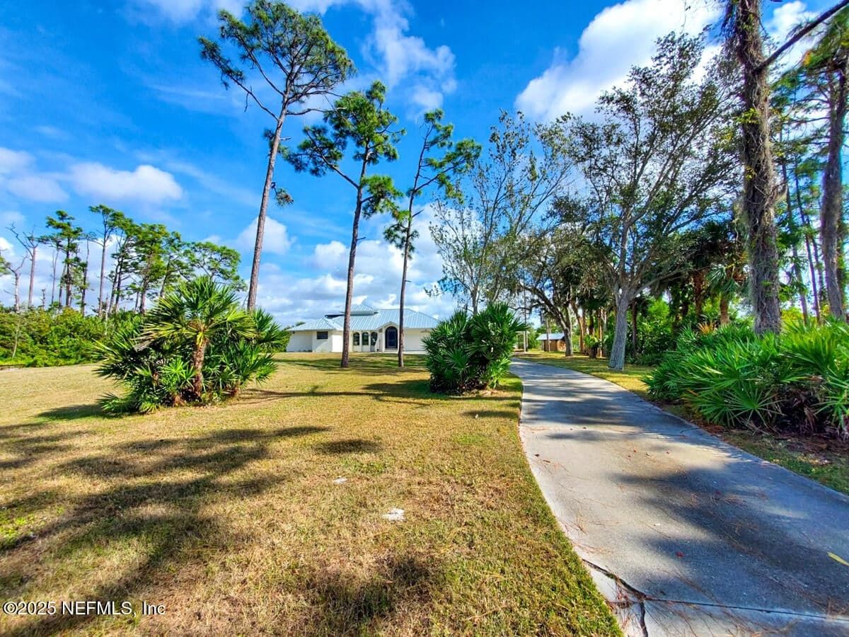 18 RIVERFRONT Drive, Venice, FL 34293 2